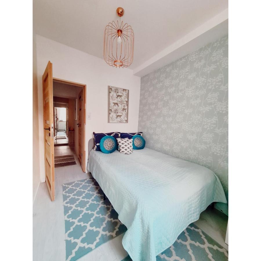 Apartamenty Przy Ratuszu โบเลสวาเวียส ภายนอก รูปภาพ